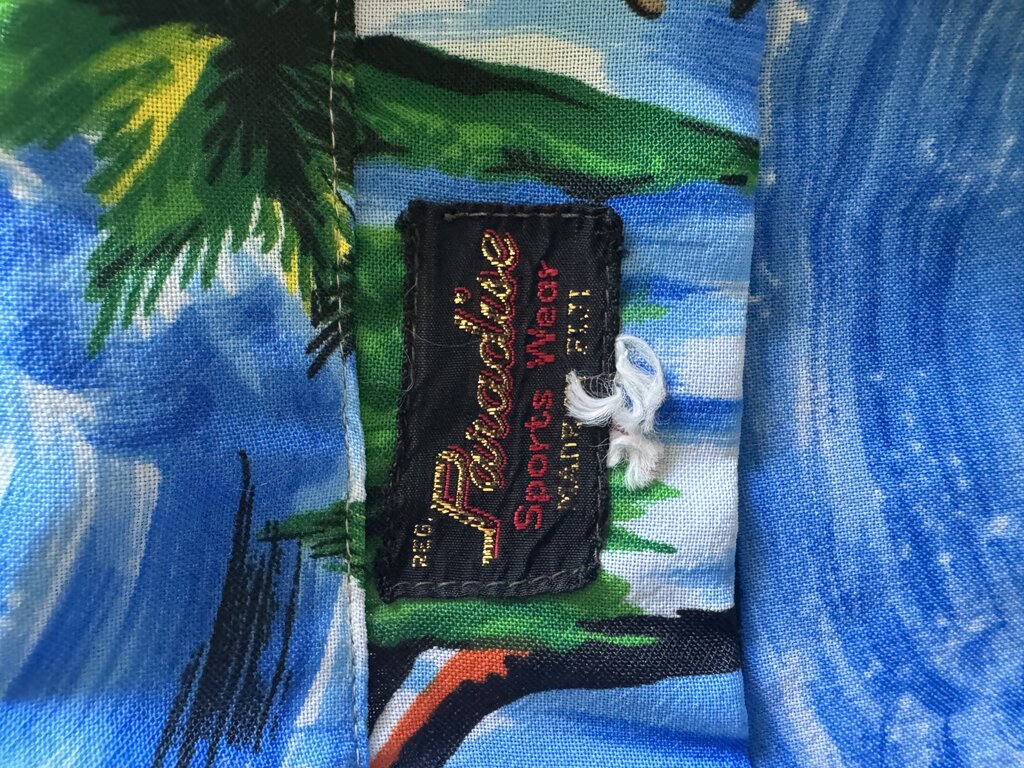 1990s Paradise Swirlscape Shirt – Tropical Ocean Brushstroke Print (M)