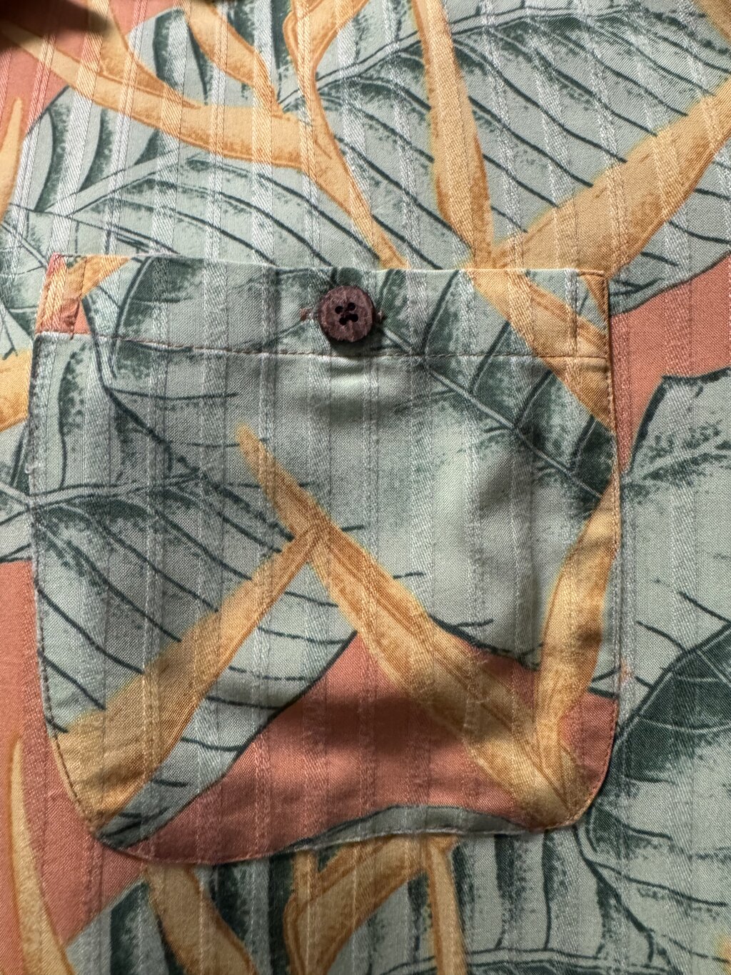 1990s Joe Marlin Tropical Foliage Shirt – Peach & Green (XL)