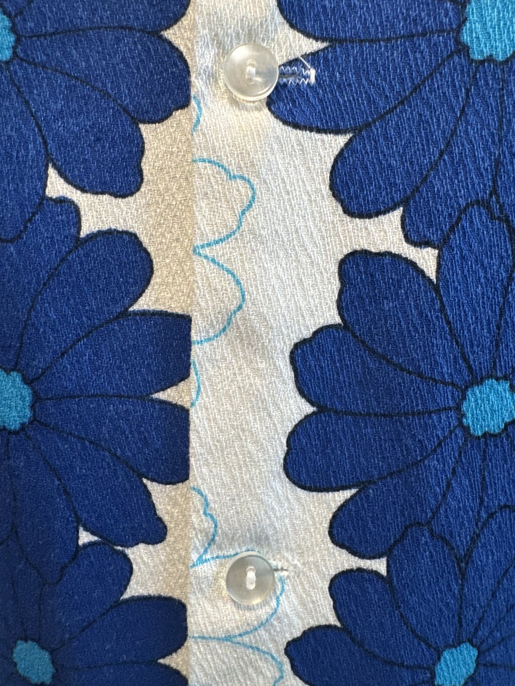 Late 60s / Early 70s Mod Floral Shirt – Sky & Cobalt Daisy Stripe on Barkcloth (M)