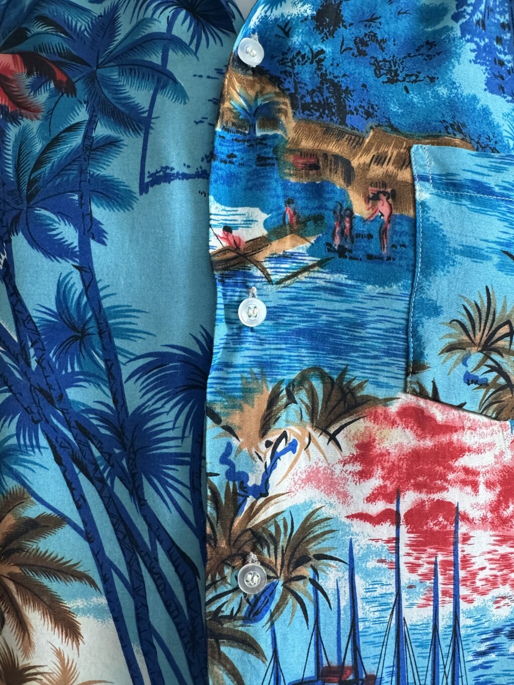 Made in Japan Rayon Shirt – Sailing Lagoon Scene with Hula Dancers (M)