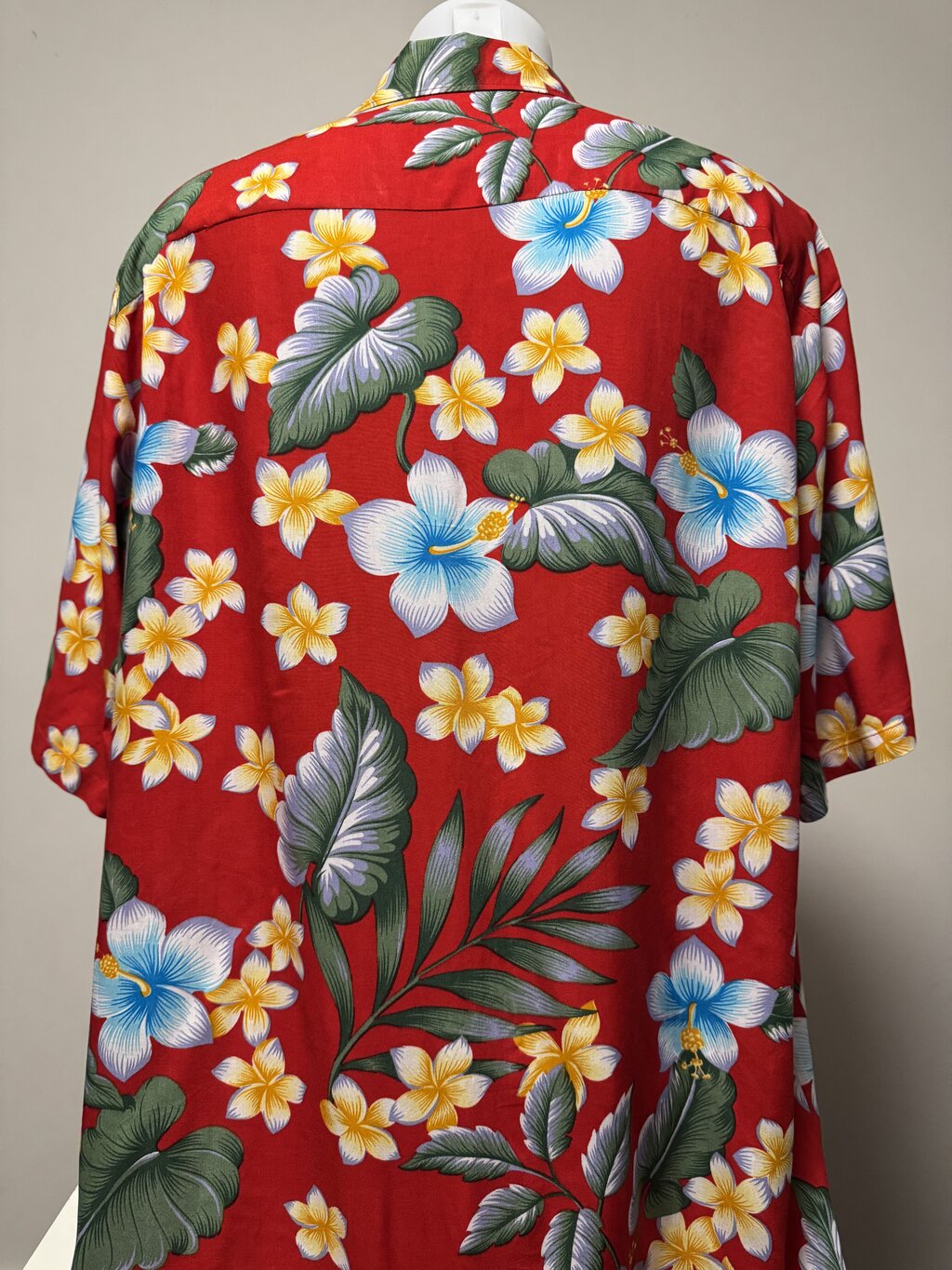 1990s Aloha Hut Floral Hibiscus & Plumeria Shirt – Red & Multi (XL)