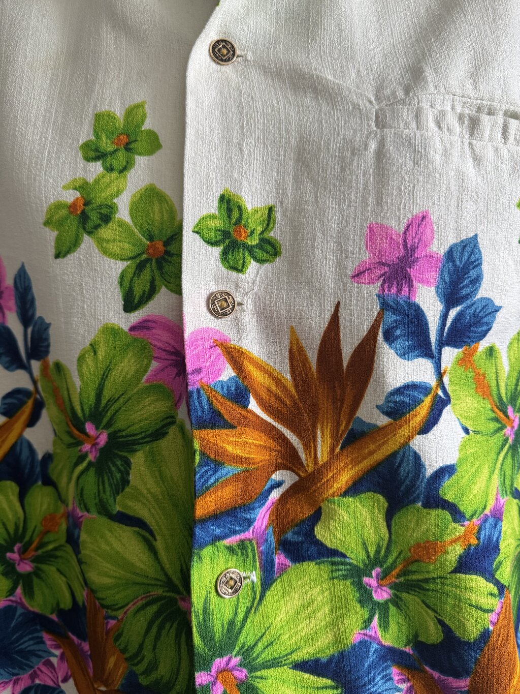 Richard Douglas 1960s Barkcloth Aloha Shirt – Bold Tropical Florals on Cream Ground