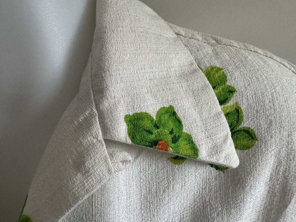 Richard Douglas 1960s Barkcloth Aloha Shirt – Bold Tropical Florals on Cream Ground