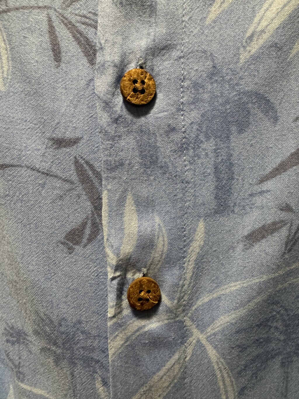 2000s Puritan Palm Leaf & Bamboo Shadow Print Shirt – Light Blue (2XL)