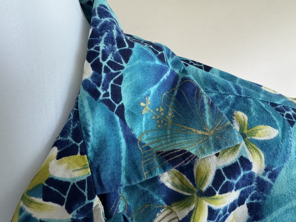 1970s - Island Casuals Plumeria & Taro Leaf Barkcloth Shirt – Waikīkī Label