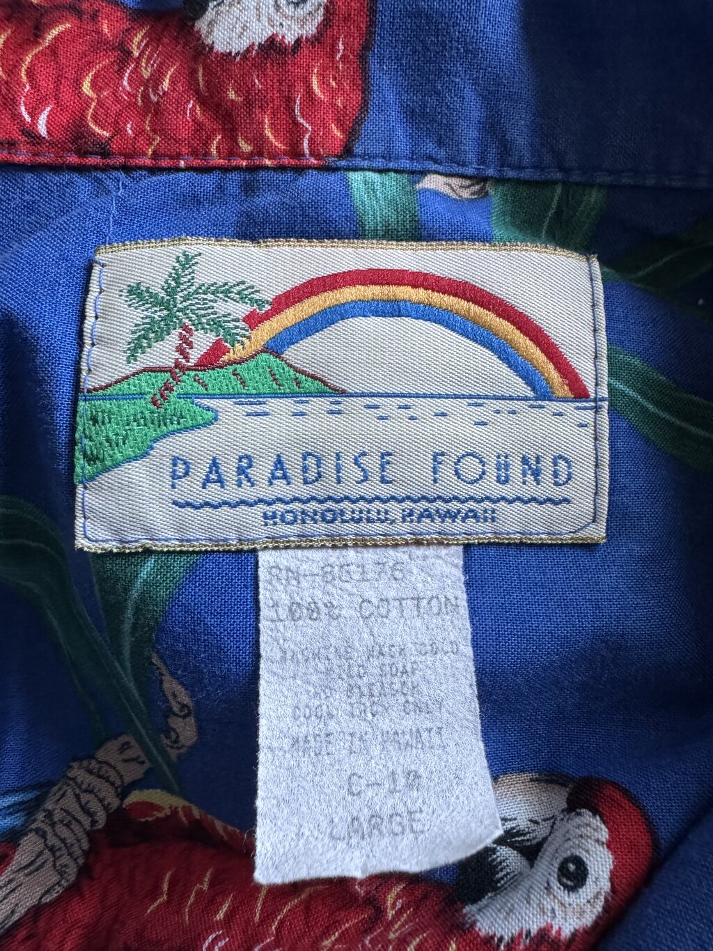 Rare 1980s Paradise Found “Macaws & Cockatoos” Wildlife Shirt – USA Made
