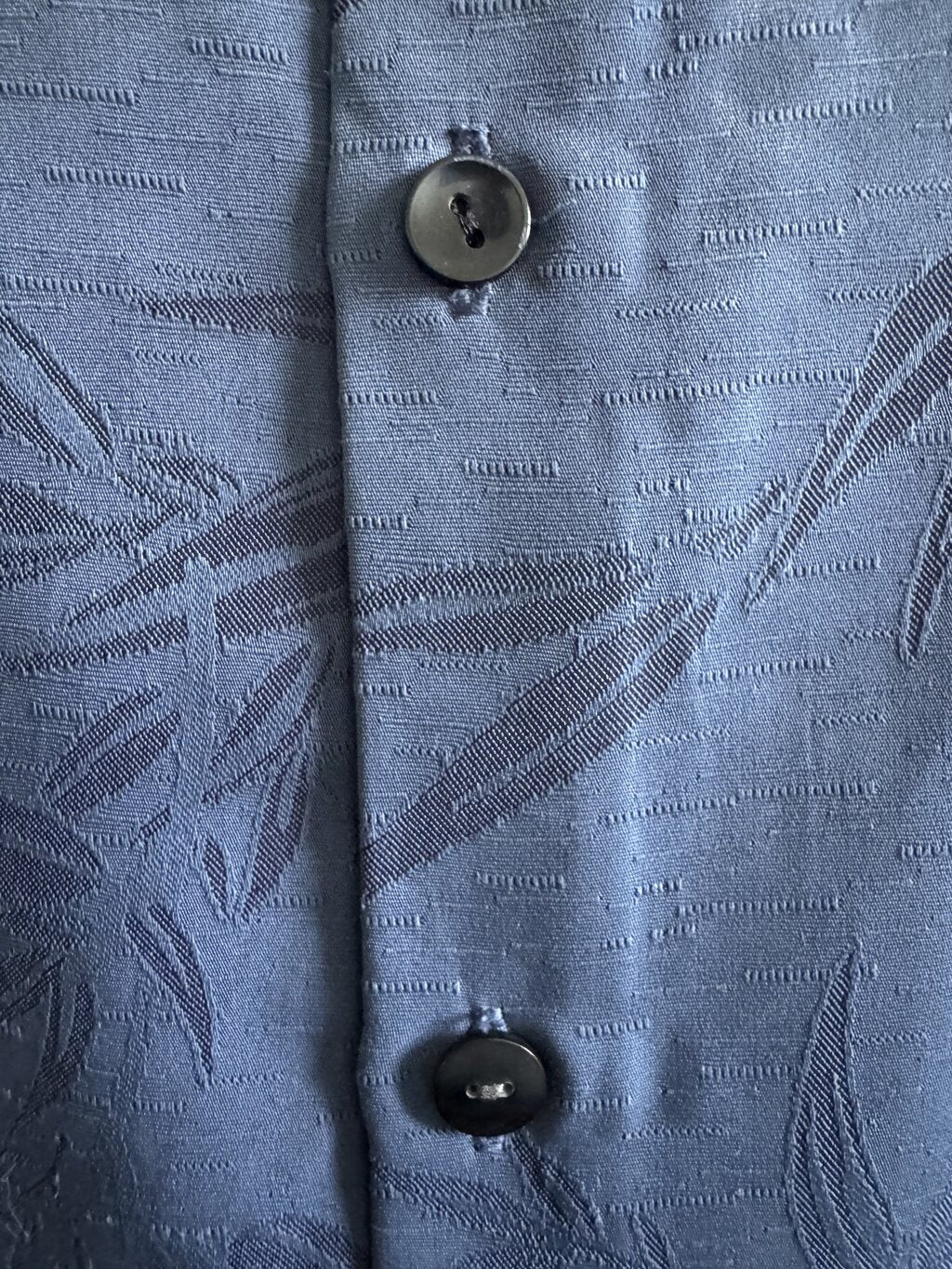 2000s Van Heusen Tonal Bamboo Pattern Shirt – Blue (L)