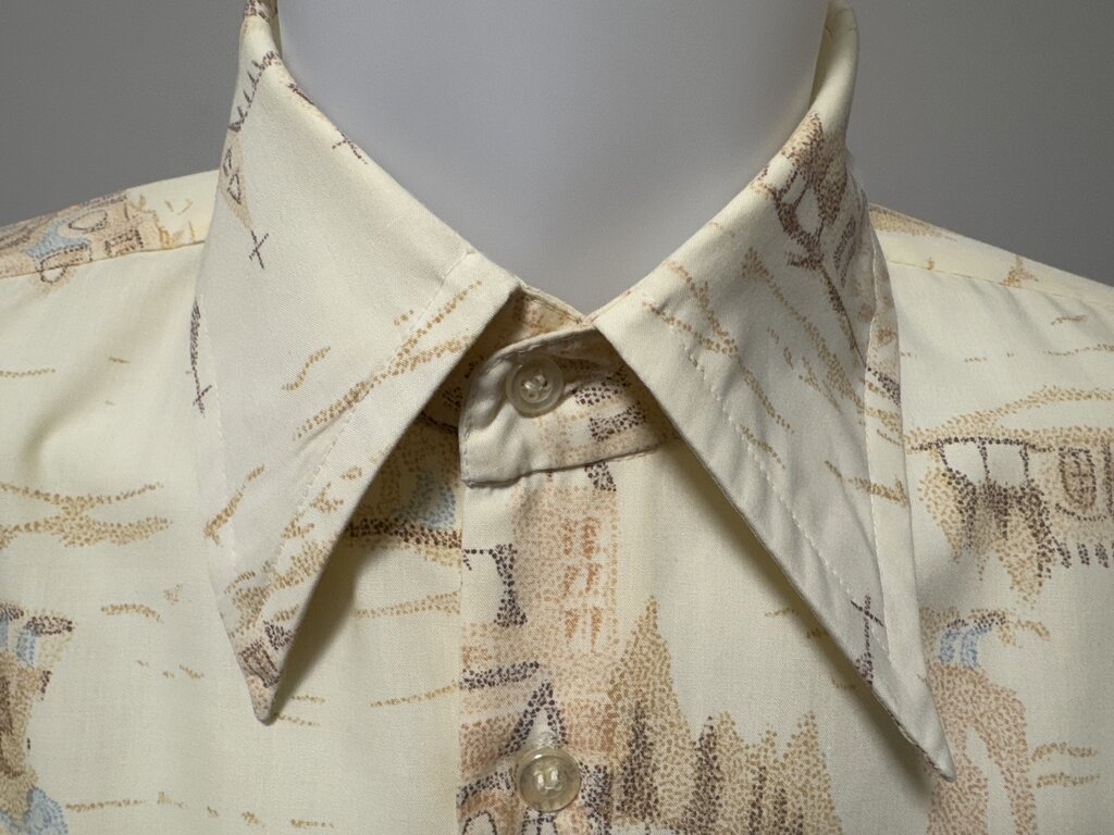 1960s–early 1970s - Impact Korean-Made Scenic Shirt – Soft Beige Storybook Scene (L)