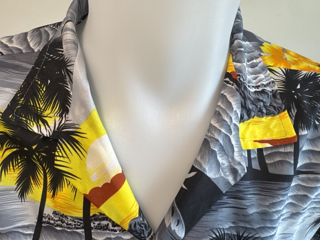 1990s - Royal Creations Sunset Seascape Shirt – Black & Yellow Silky Poly, Size L
