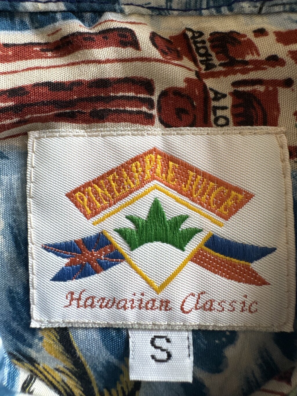 1980s to early 1990s - Vintage Pineapple Juice Hawaiian Shirt – Surf & Aloha Tower Scene (S)