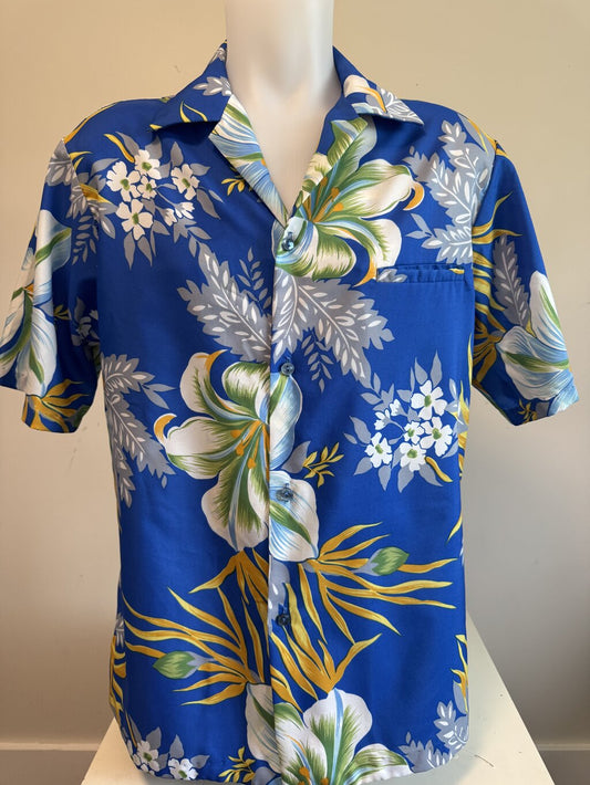 1970s - Sand Pebble Blue Floral Polyester Shirt – USA Made