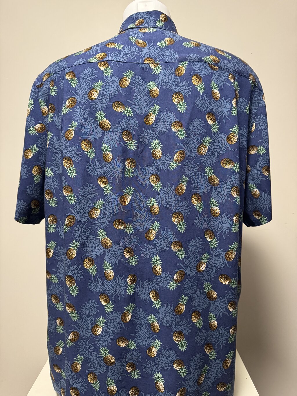 1990s Campia Pineapple Print Shirt – Navy & Gold (L)