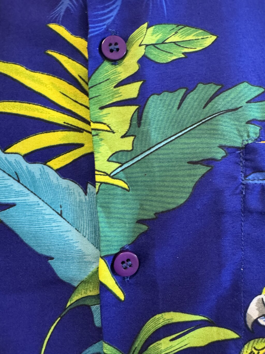 1990s–Early 2000s - Electric Macaws on Midnight Blue — Vintage Tropical Parrot Shirt (XL)