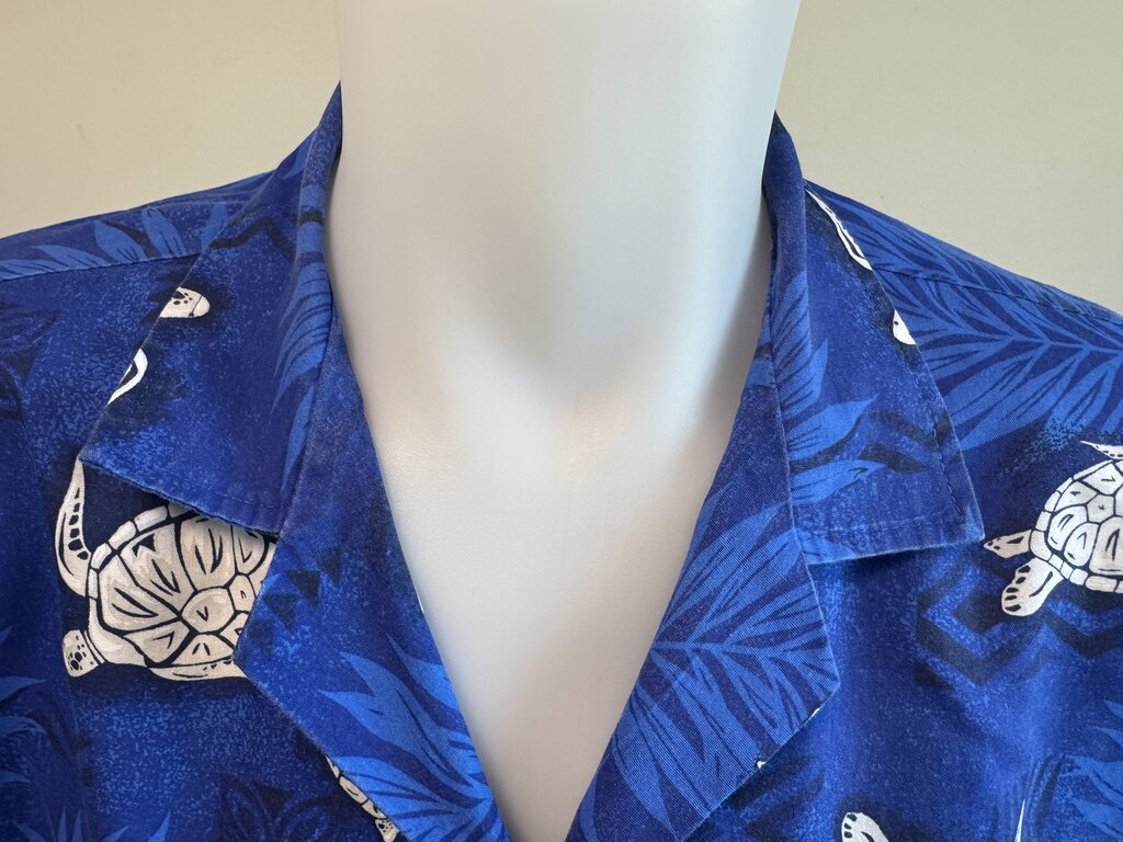 1990s–Early 2000s - Paradise Style Blue Sea Turtle Shirt – Made in USA