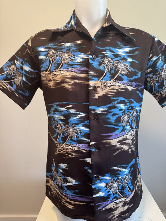 1990s - Lancer “Electric Dusk” Island Scene Shirt – Medium