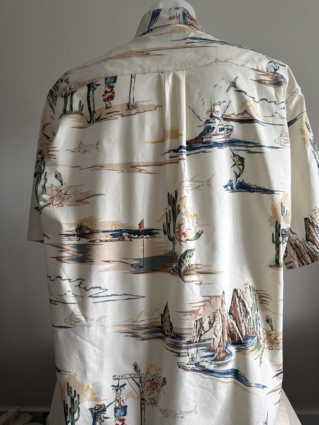 1990s - Bluewater USA 2XL Fishing Scene Shirt – Marlin, Cactus & Coastal Cliff Print (Thick Cotton)