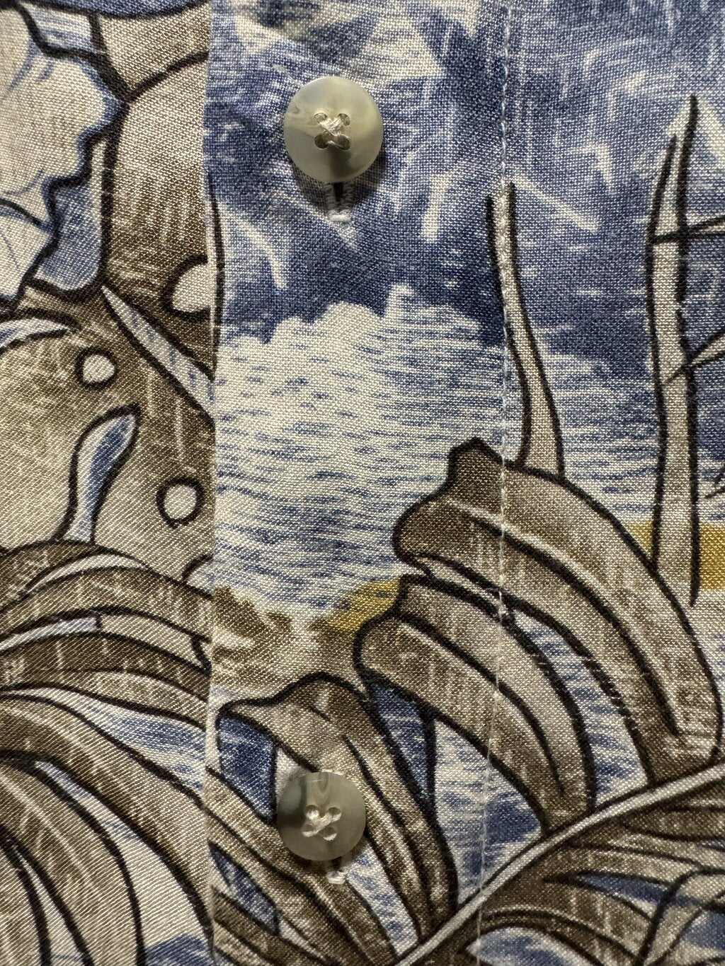 1990s Half Moon Bay Tropical Scenic Print Shirt – Blue, Yellow & Taupe (3XL)